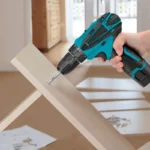 Odvijač na baterije