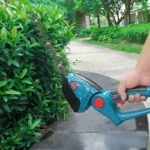 Trimer za živu ogradu