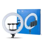 Ring lampa sa stalkom