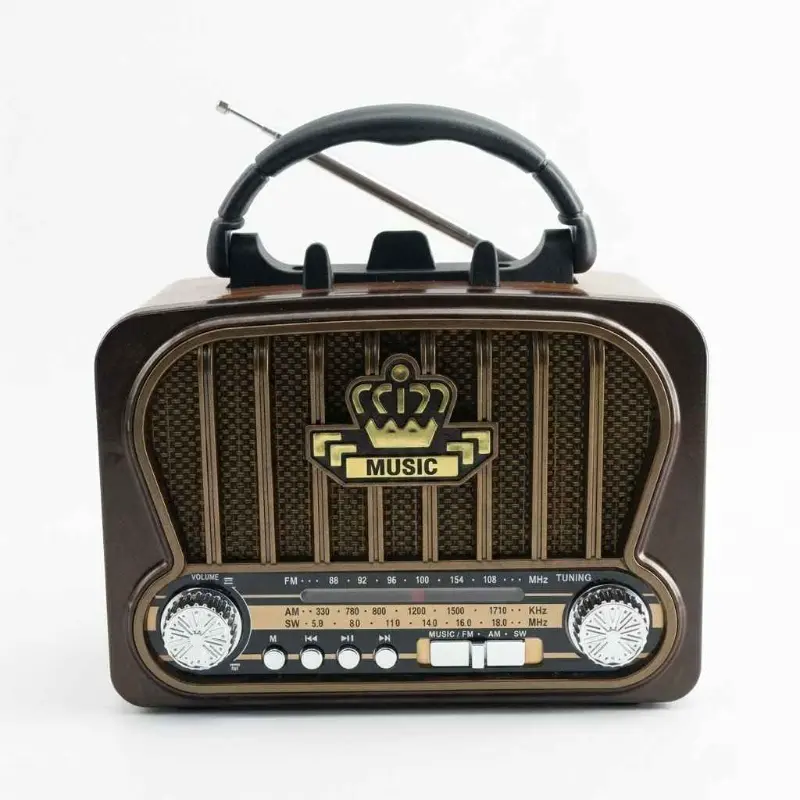 Prenosni retro radio